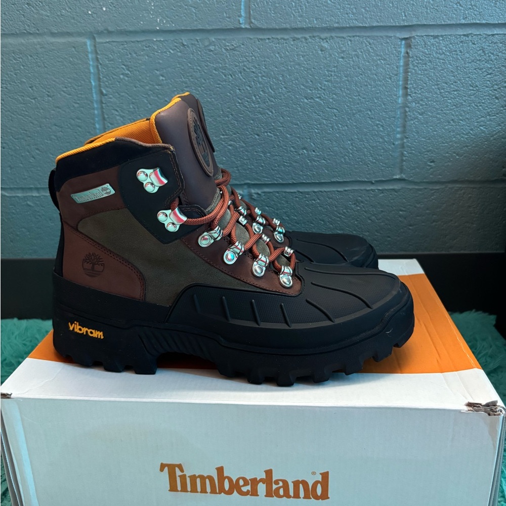 Timberland Black and Brown Outdoor Boots